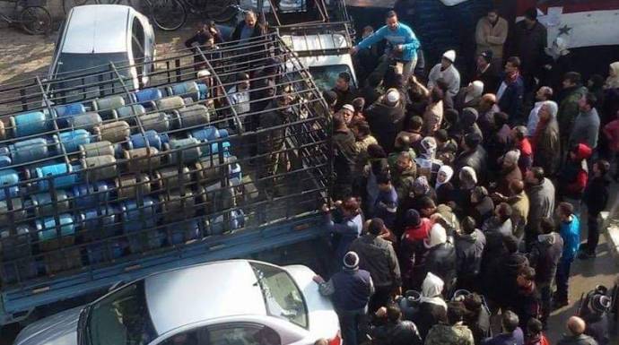 أسطوانة الغاز المنزلي بـ 165 ألف ليرة في دمشق