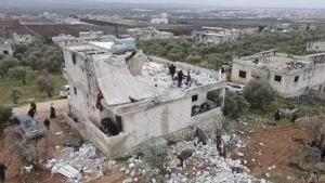عملية الإنزال الجوي في بلدة أطمة بريف إدلب والتي أدت لمقتل زعيم تنظيم داعش