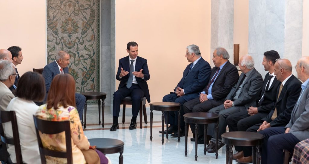 الرئيس السوري يلتقي وفد فلسطيني
