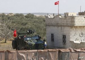 قتـ.ـلى وجـ.ـرحى في صفوف الجنود الأتراك جراء تجدد القصـ.ـف الصاروخي على قاعدة "كلجبرين" التركية شمال حلب