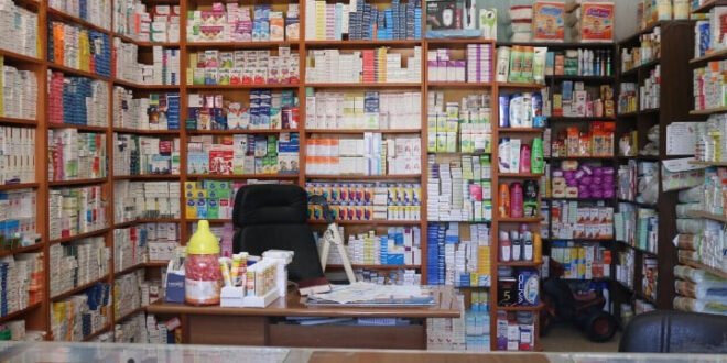 صيدليات في دمشق تغلق أبوابها.. صيادلة: البيع بقليل أفضل من لا شيء