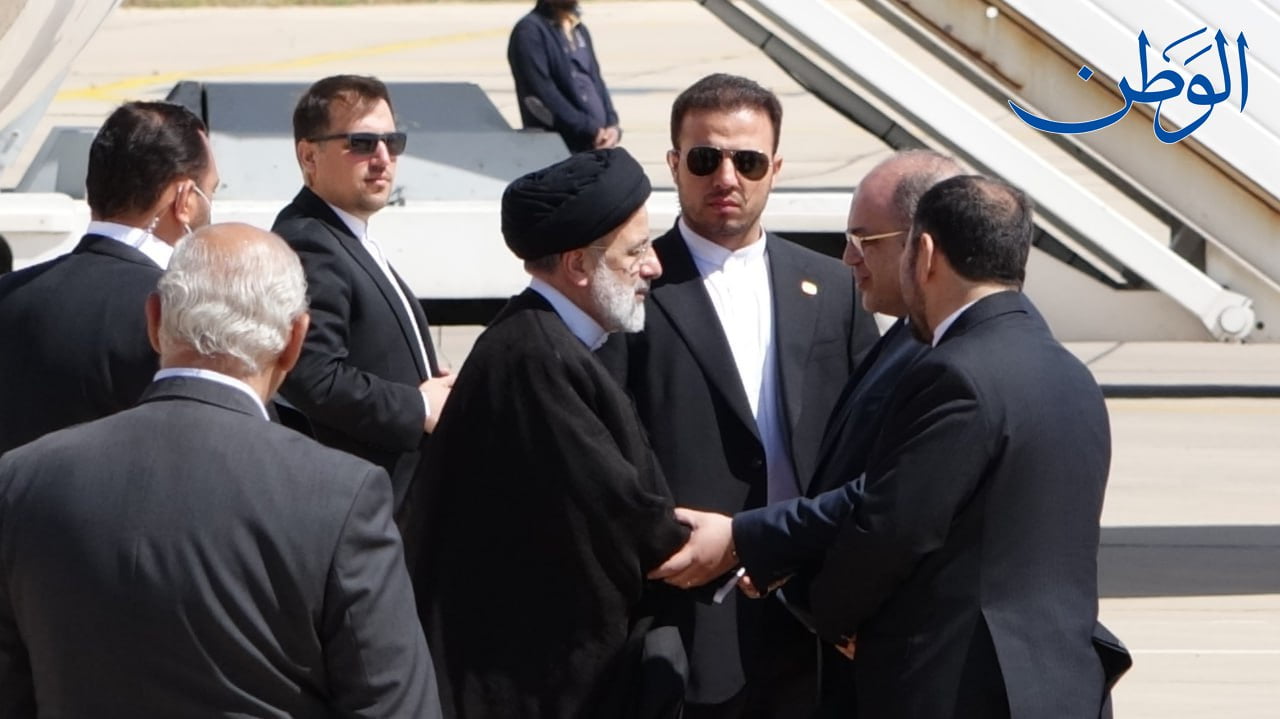 الرئيس الإيراني يصل إلى سوريا