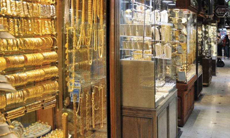 بفارق 30 ألف.. الذهب يستمر بالانخفاض في السوق السورية