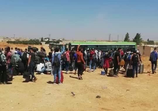 لا حوادث بين حافلات نقل الطلاب الوافدين من منبج.. وفياتٌ وإصابات جراء تدهور حافلة ركاب بريف حلب الشرقي